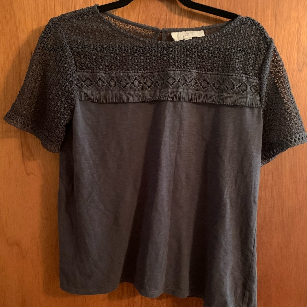 Loft Tshirt